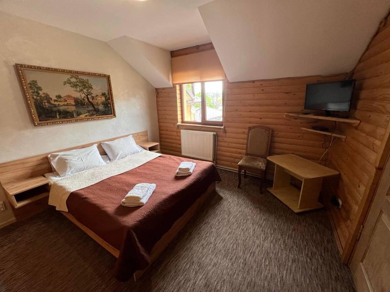 Sadyba Magnat Hotel Dilyatyn Exteriör bild